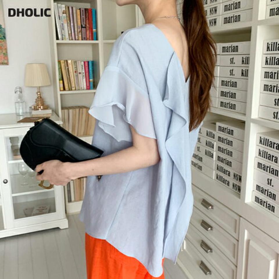 Vネックシフォンフリルブラウス・全3色・t72666 レディース 【bl】ブラウス トップス 半袖 単色 パステル 無地 フリル Vネック デコルテ シフォン バックシャン 二の腕カバー オフィス 春 夏 水色 フェミニン 韓国ファッション ハイホリHIHOLLI