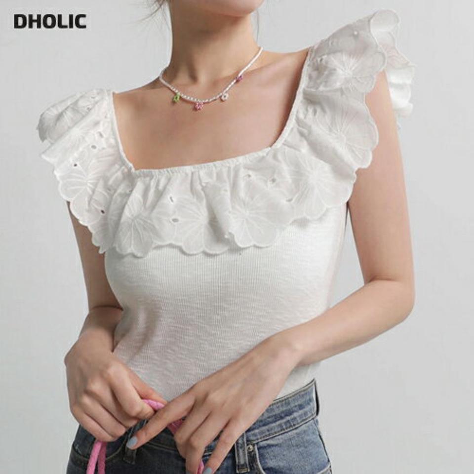 【10%OFF】アイレットレースショルダーリブTシャツ・全3色・b67433 レディース 【tops】トップス スリーブレス ノースリーブ アイレットレース 袖コン 二の腕カバー ショートスリーブ フェミニン デコルテ 鎖骨 かわいい 可愛い 大人 白 夏 韓国ファッション セール SALE