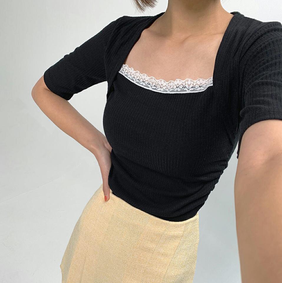 レースネックギャザーTシャツ・全3色・t67408 レディース 【tops】トップス Tシャツ 半袖 ギャザー スクエアネック レース デコルテ フェミニン シンプル 大人 レイヤード風 夏 韓国ファッション