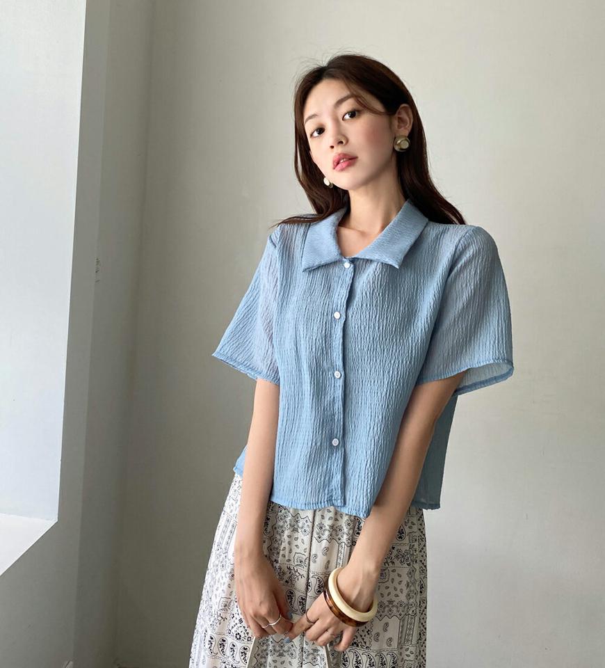リンクルシアーシャツ・全4色・t68127 レディース 【bl】トップス シャツ 半袖 襟 リンクル シアー 単色 シンプル カジュアル 大人 くすみ 水色 夏 韓国ファッション