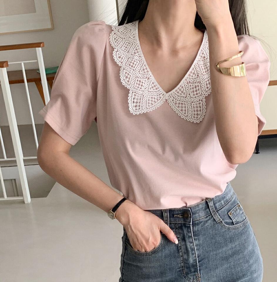 【10%OFF】レースカラーTシャツ・全3色・b00852 レディース 【tops】トップス Tシャツ 半袖 襟コン レース 柄 模様 パステル Vネック 鎖骨 オフィスカジュアル パフ袖 パフスリーブ タック 春 夏 フェミニン ベージュ 韓国ファッション ハイホリHIHOLLI セール SALE