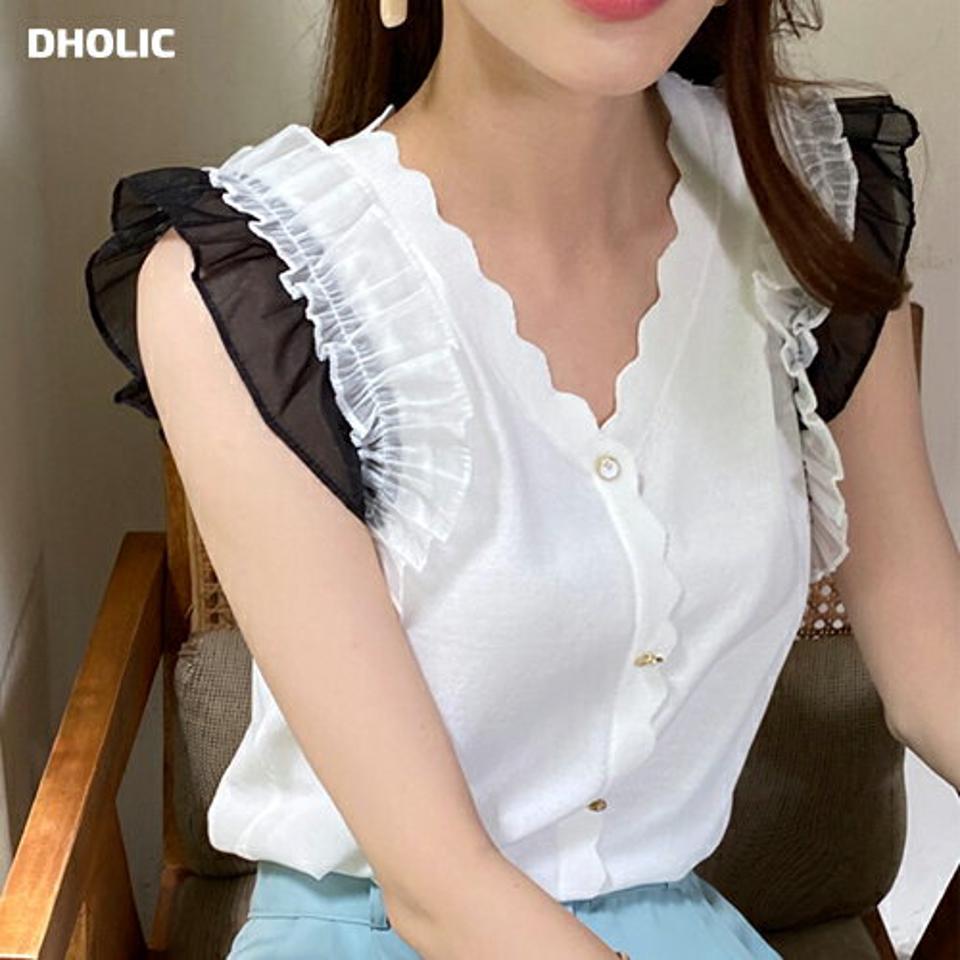 【10%OFF】配色フリルニットノースリーブ・全2色・b00890 レディース 【tops】ニット トップス ノースリーブ スリーブレス 配色 柄 模様 ボタン フリル ニット デコルテ シアー 春 夏 フェミニン 白 モノトーン サマーニット 韓国ファッション ハイホリHIHOLLI セール SALE