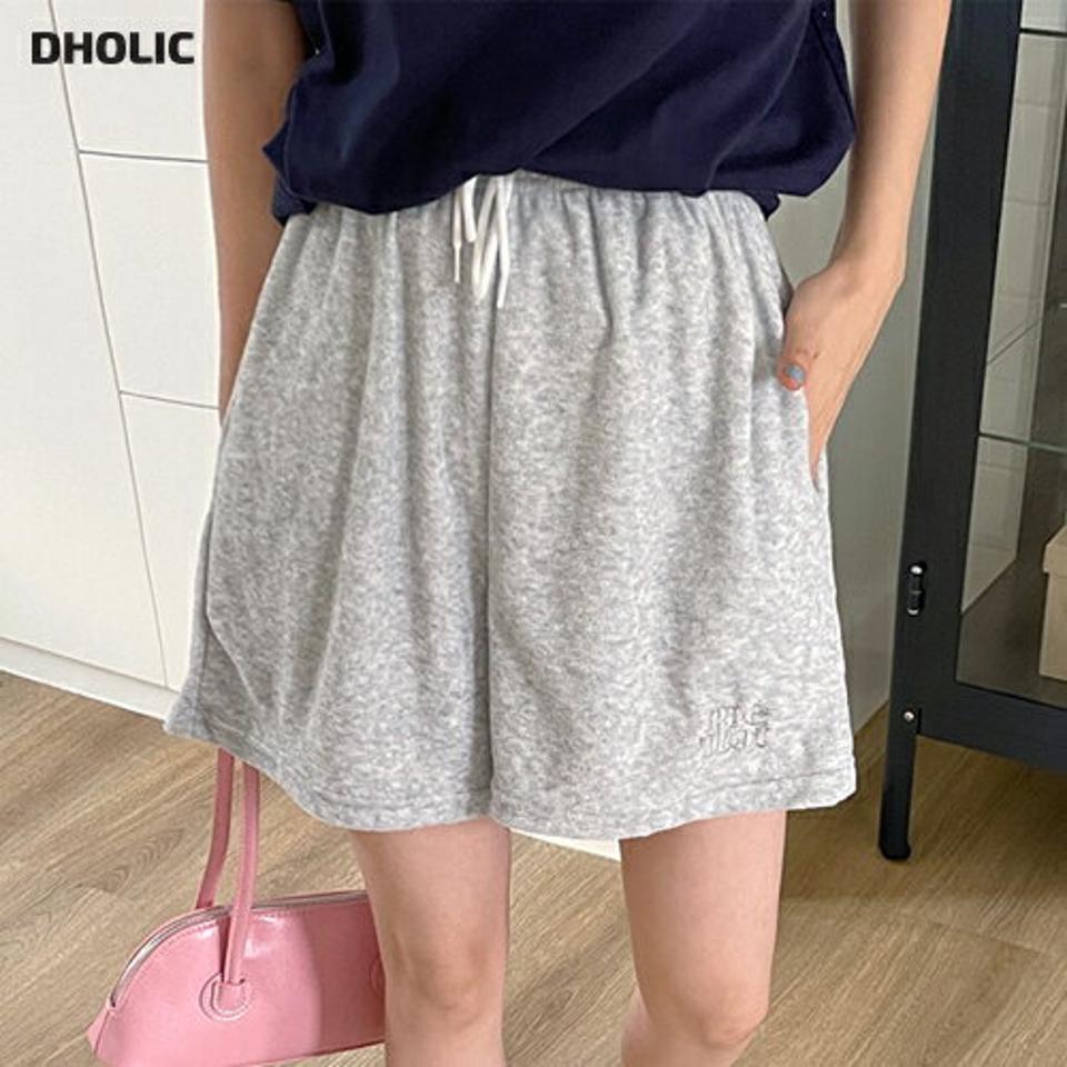 【10%OFF】ストリング付刺繍ショートパンツ・全3色・t01009 レディース 【pt】ショートパンツ 短パン パンツ ズボン 刺繍 ウエストゴム ワイド ラフ 楽ちん ワンマイルウェア メランジ カジュアル タオル地 ハイウエスト ロゴ 単色 無地 夏 韓国ファッション セール SALE