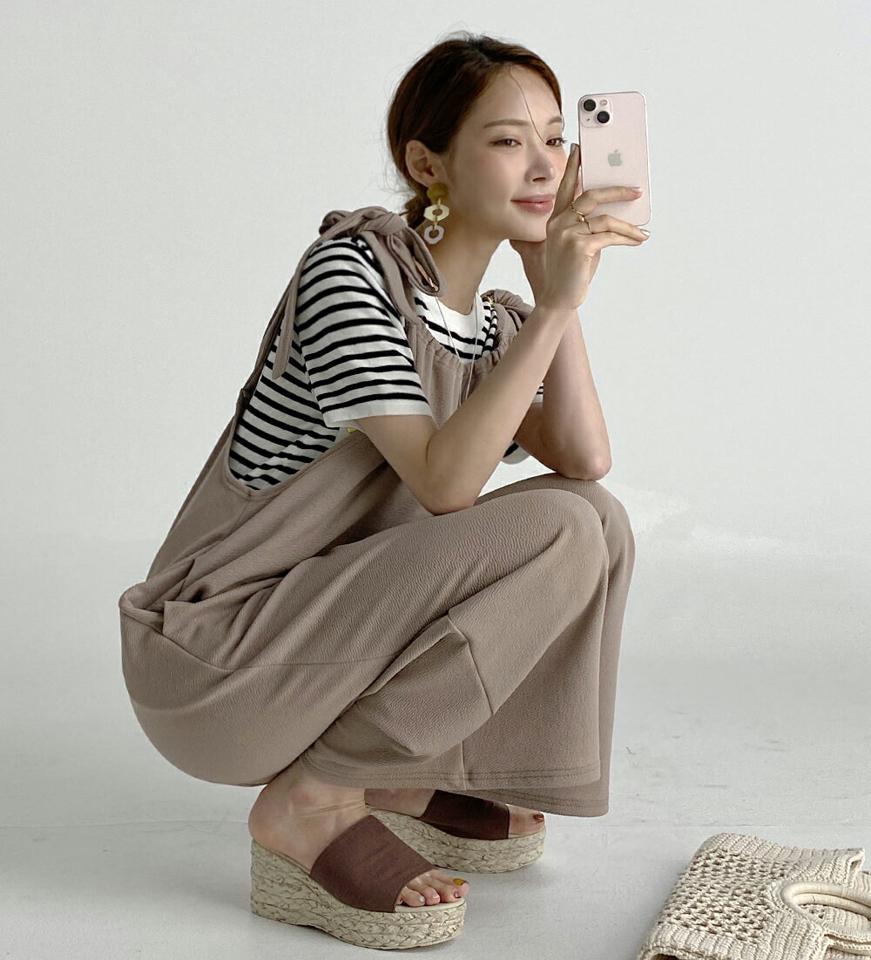 スクエアワイドオールインワン・全4色・b72715 レディース 【pt】オールインワン パンツ ロング丈 ワイド 体型カバー パステル ゆったり 楽ちん スクエアネック 春 夏 単色 無地 シンプル 水色 カジュアル 韓国ファッション ハイホリHIHOLLI