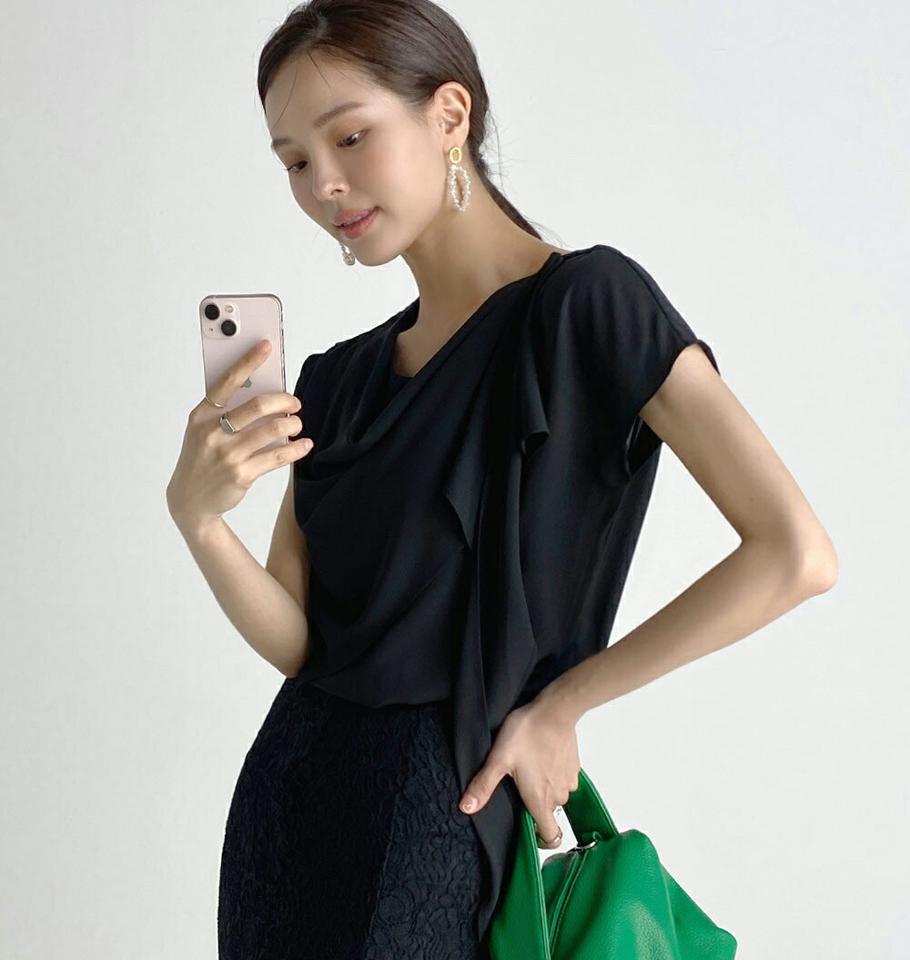 【10%OFF】ドレープスカーフブラウス・全3色・b72702 レディース 【bl】ブラウス トップス 半袖 単色 無地 シンプル ドレープネック 上品 きれいめ オフィスカジュアル フレンチスリーブ 春 夏 フェミニン 大人 ベージュ 韓国ファッション ハイホリHIHOLLI セール SALE