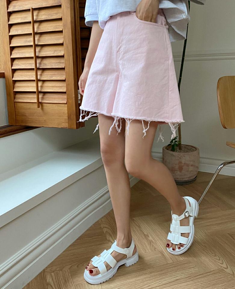 カットオフコットンハーフパンツ・全3色・t01416 レディース 【pt】ショートパンツ 短パン ハーフパンツ 半ズボン コットン 綿 カットオフ 切りっぱなし シンプル 単色 無地 カジュアル ベルトループ ワイド ハイウエスト 夏 韓国ファッション