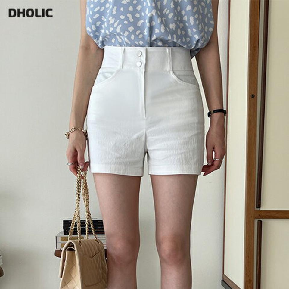 ツーボタンショートパンツ・全3色・t00873 レディース 【pt】パンツ ショート丈 ミニ丈 ショーパン 短パン 単色 無地 シンプル ハイウエスト タイト 細身 リンクル カジュアル 春 夏 かわいい 可愛い 白 ホワイト 韓国ファッション ハイホリHIHOLLI