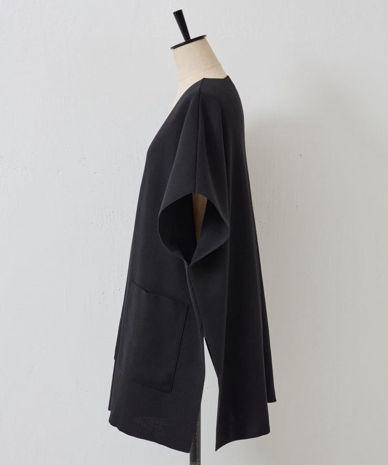 Vネックニットベスト