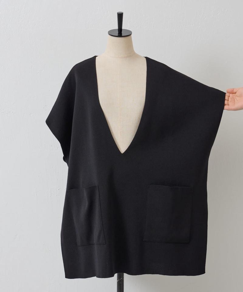 Vネックニットベスト
