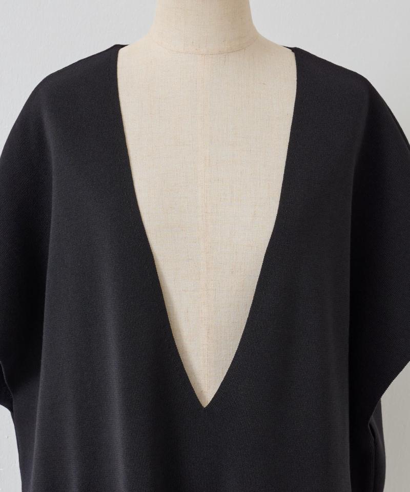 Vネックニットベスト