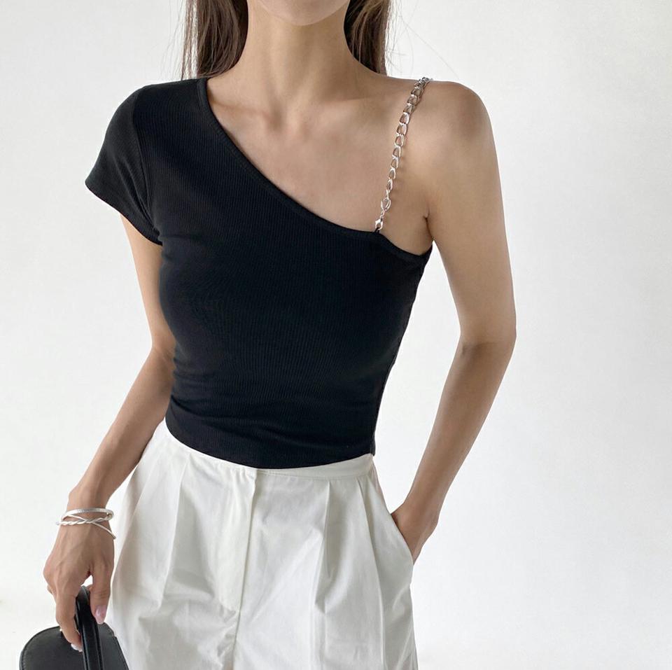 【10%OFF】チェーンストラップ付アシメTシャツ・t67466 レディース 【tops】トップス Tシャツ ワンショルダー 肩出し チェーン アシンメトリー アンバランス カジュアル 個性的 ユニーク シンプル 夏 韓国ファッション セール SALE