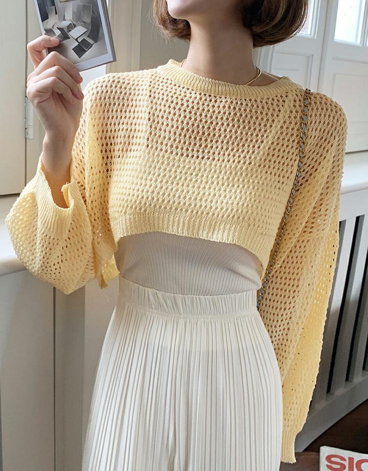 サークルパンチングクロップドニット・t66990 レディース 【tops】トップス ニット 長袖 パンチング 透け感 シースルー 単色 無地 ラウンドネック カジュアル レイヤード ラフ ドロップショルダー サマーニット 黄色 春 夏 韓国ファッション