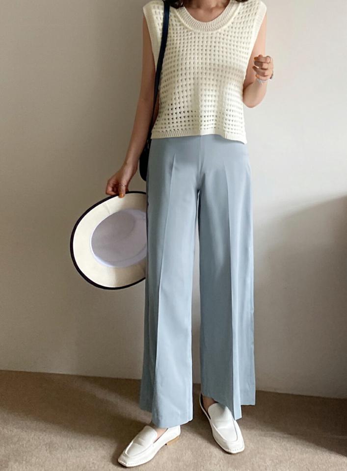 シルキーストレートスラックス・t68211 レディース 【pt】パンツ ズボン スラックス ロングパンツ ストレート シルキー 大人 単色 無地 シンプル 水色 きれいめ ツヤ 光沢 センタープレス ハイウエスト 春 夏 韓国ファッション