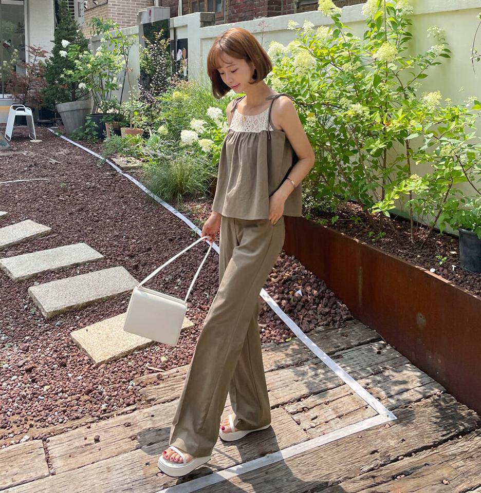 ストレートスラックス・t67002 レディース 【pt】スラックス パンツ ズボン ストレート 単色 無地 シンプル ベーシック きれいめ 大人 オフィスカジュアル ストレート 会社 通勤 ハイウエスト フルレングス 学校行事 春 夏 韓国ファッション