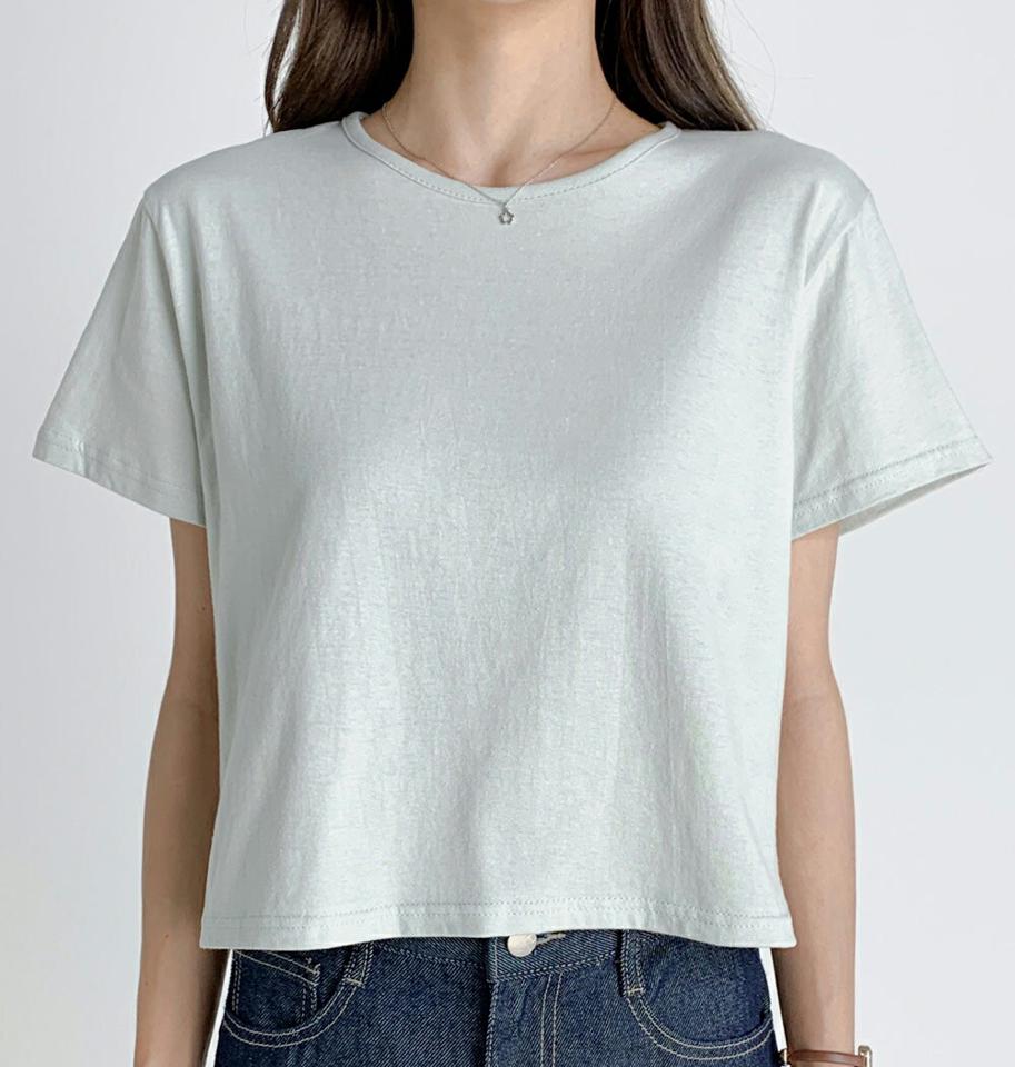 クロップド半袖Tシャツ・t02940 レディース 【tops】トップス Tシャツ 半袖 ラウンドネック 単色 無地 シンプル ベーシック 無地T クロップド丈 ラフ カジュアル 水色 夏 韓国ファッション