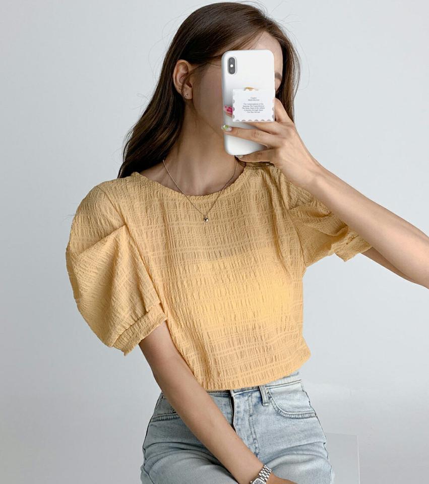 パフリンクルブラウス・t02961 レディース 【bl】トップス ブラウス 半袖 パフスリーブ リンクル 単色 シンプル カジュアル 二の腕カバー かわいい 大人 ラウンドネック パフスリーブ クロップド丈 夏 韓国ファッション