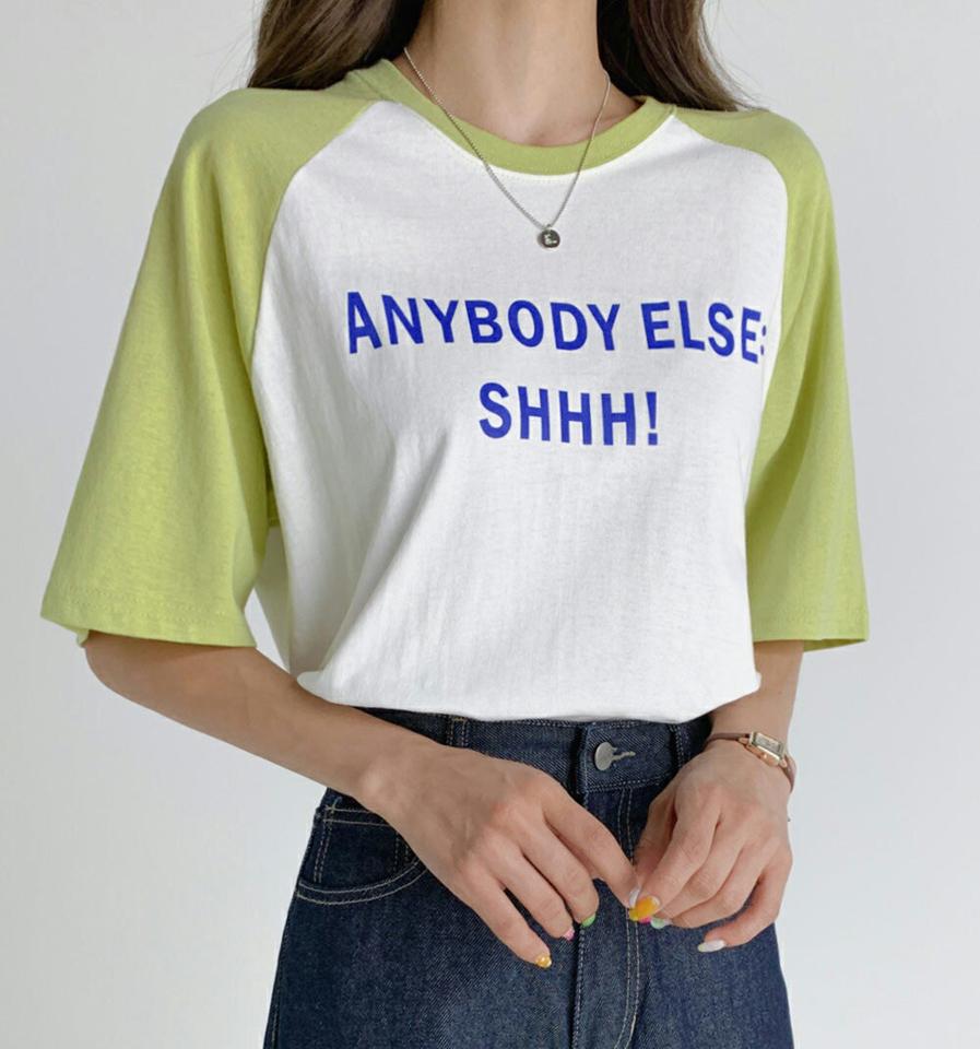 【10%OFF】配色ラグランレタリングTシャツ・t02957 レディース 【tops】トップス Tシャツ 半袖 ハーフスリーブ ロゴ レタリング 配色 ラグランスリーブ ラフ カジュアル 黄緑 ロゴT ラウンドネック 春 夏 韓国ファッション セール SALE