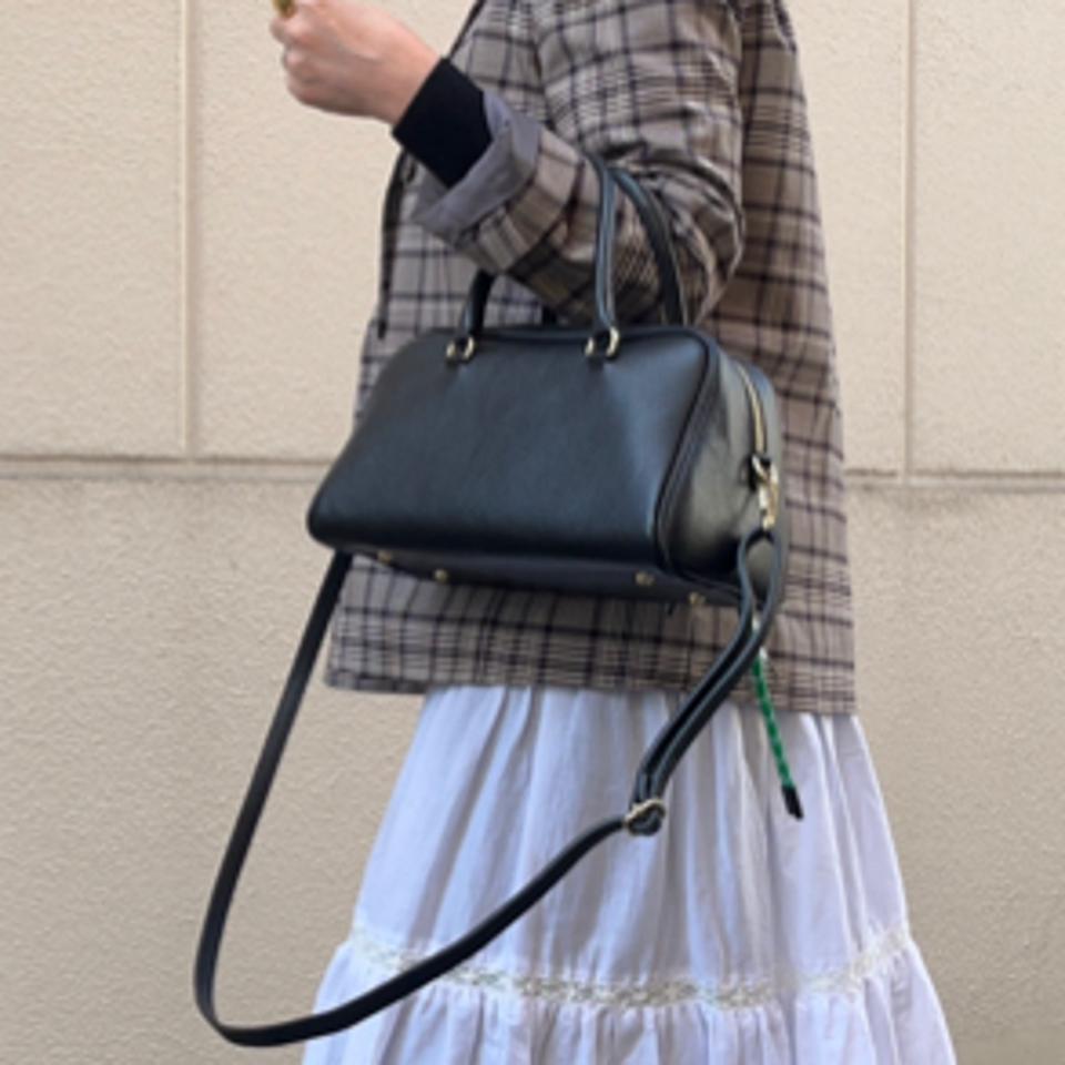 AULENTTIのボストンバッグ