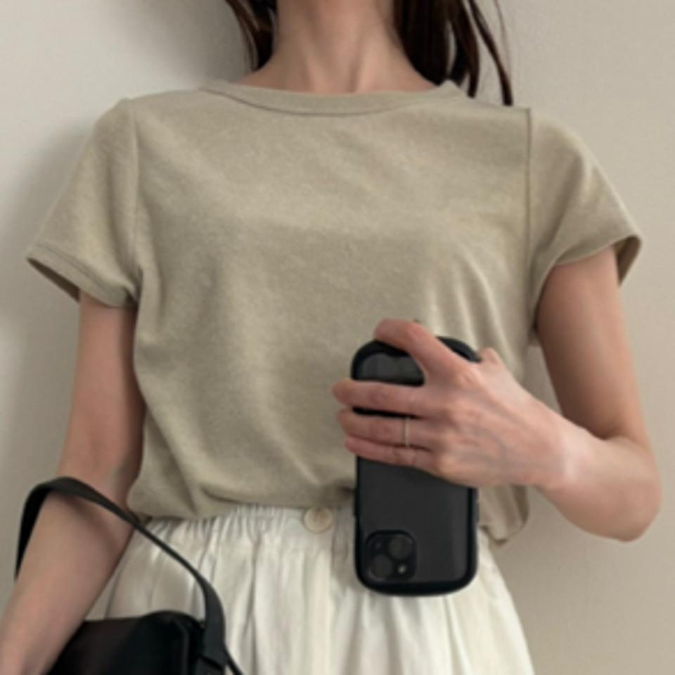 select MOCAのTシャツ・カットソー