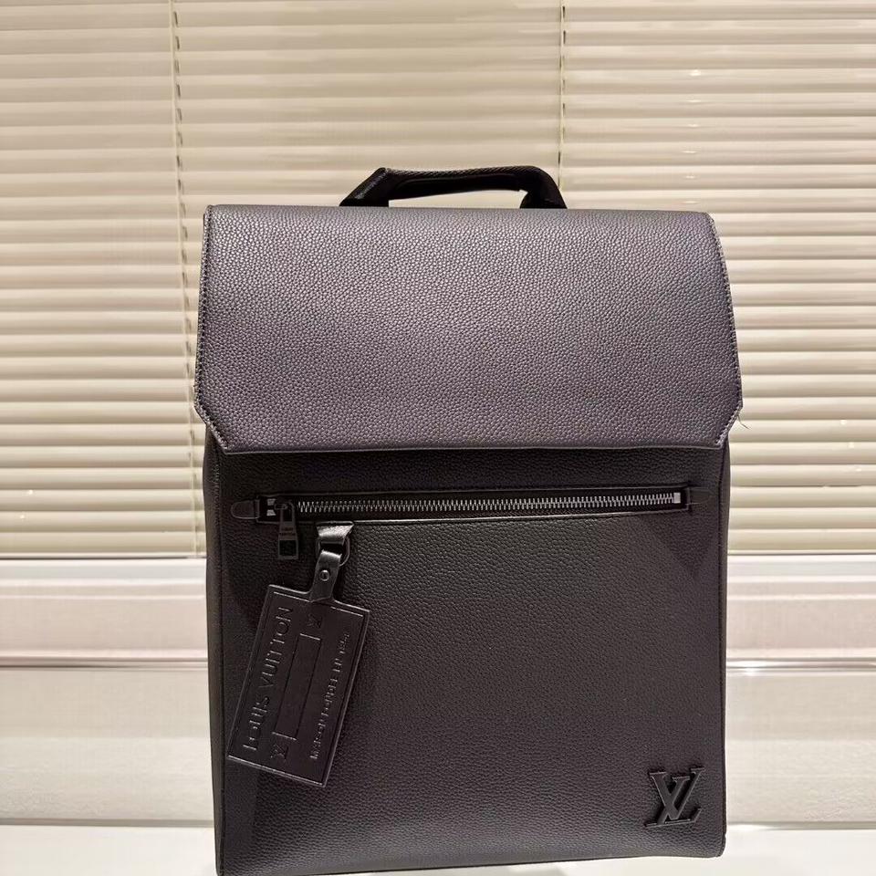 {{.FirstItem.Brand.Name}}({{.FirstItem.Brand.NameKana}})の「{{.FirstItem.Name}}」を使った{{.PostType}}
