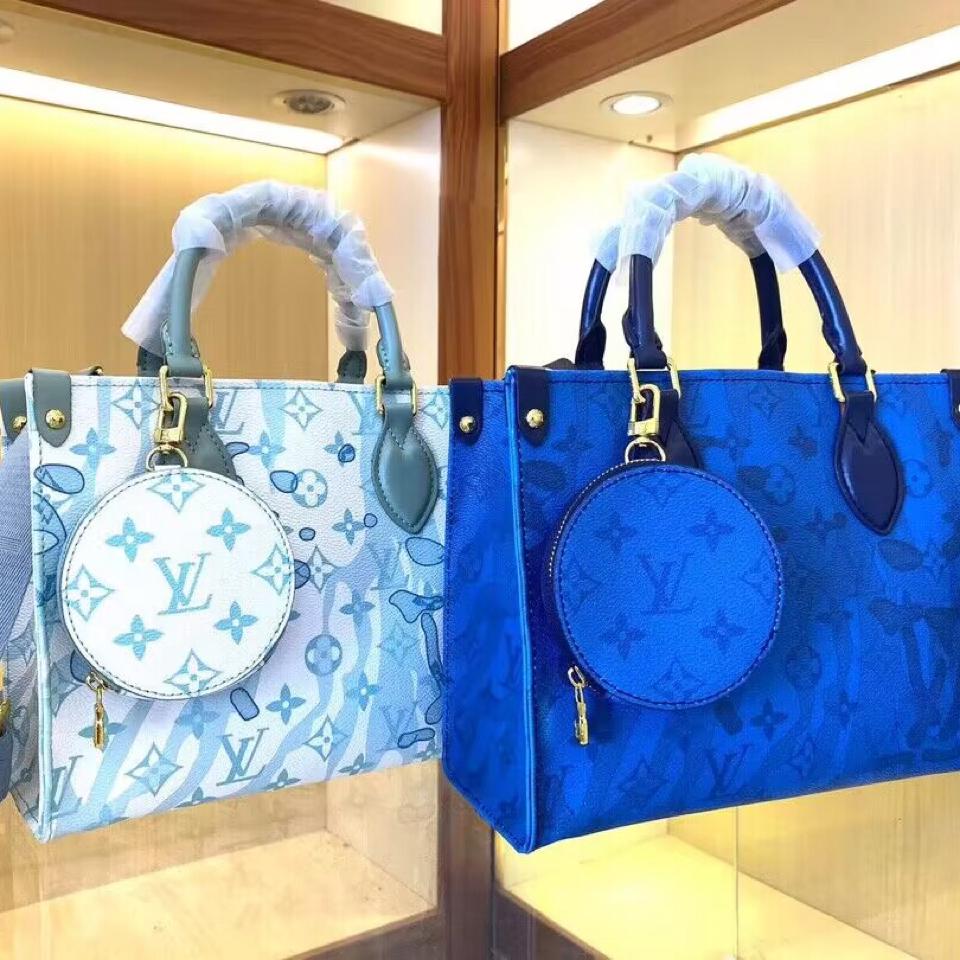 {{.FirstItem.Brand.Name}}({{.FirstItem.Brand.NameKana}})の「{{.FirstItem.Name}}」を使った{{.PostType}}