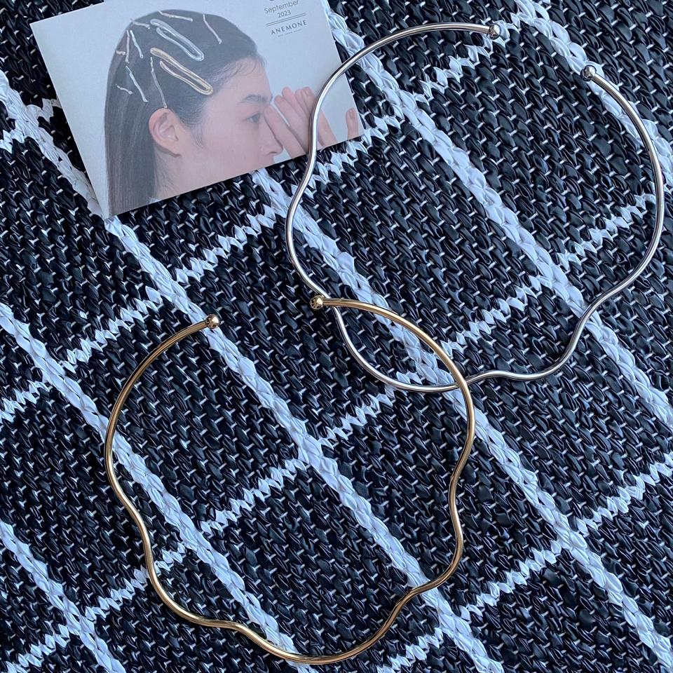 {{.FirstItem.Brand.Name}}({{.FirstItem.Brand.NameKana}})の「{{.FirstItem.Name}}」を使った{{.PostType}}