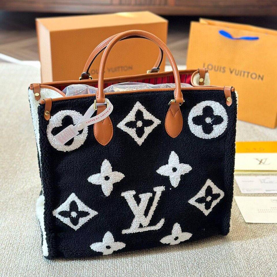 {{.FirstItem.Brand.Name}}({{.FirstItem.Brand.NameKana}})の「{{.FirstItem.Name}}」を使った{{.PostType}}