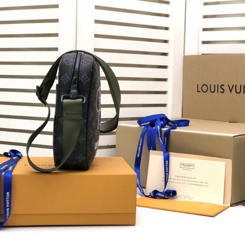 {{.FirstItem.Brand.Name}}({{.FirstItem.Brand.NameKana}})の「{{.FirstItem.Name}}」を使った{{.PostType}}