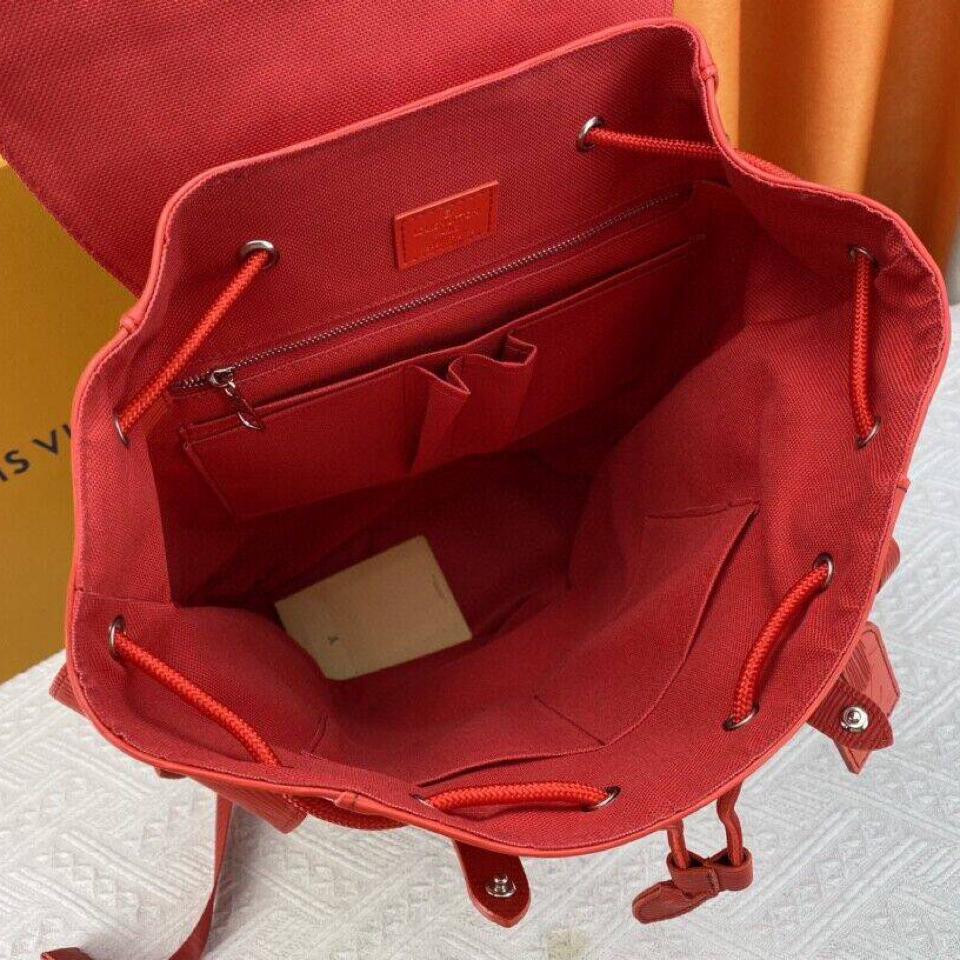 {{.FirstItem.Brand.Name}}({{.FirstItem.Brand.NameKana}})の「{{.FirstItem.Name}}」を使った{{.PostType}}