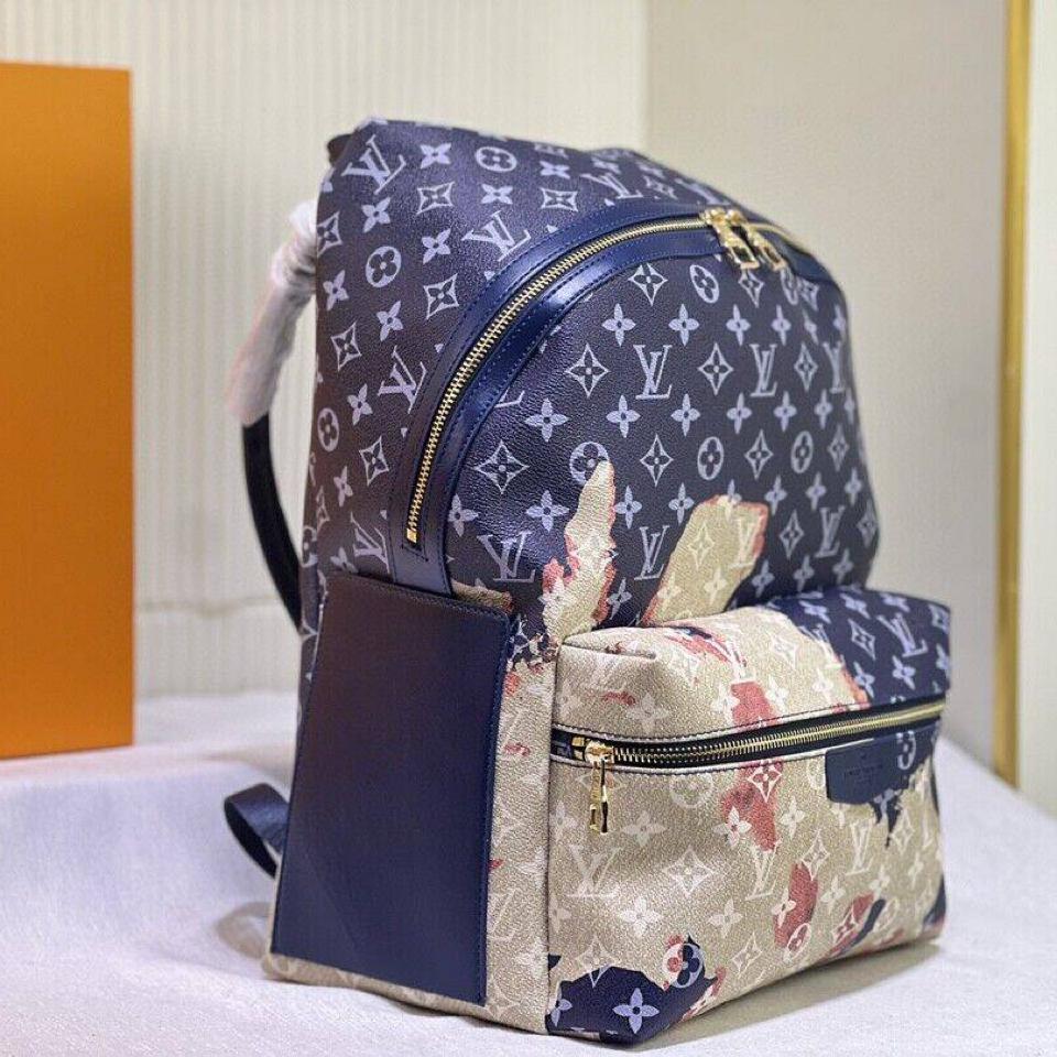 {{.FirstItem.Brand.Name}}({{.FirstItem.Brand.NameKana}})の「{{.FirstItem.Name}}」を使った{{.PostType}}