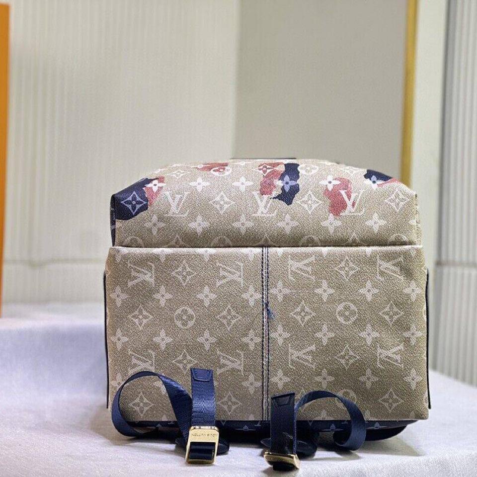 {{.FirstItem.Brand.Name}}({{.FirstItem.Brand.NameKana}})の「{{.FirstItem.Name}}」を使った{{.PostType}}