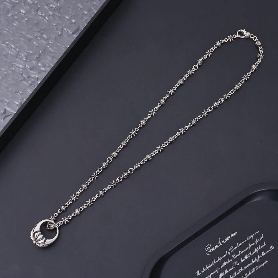 {{.FirstItem.Brand.Name}}({{.FirstItem.Brand.NameKana}})の「{{.FirstItem.Name}}」を使った{{.PostType}}