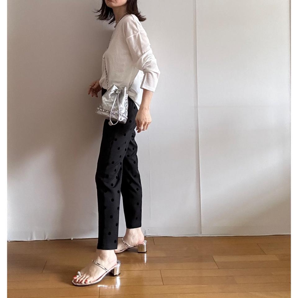 {{.FirstItem.Brand.Name}}({{.FirstItem.Brand.NameKana}})の「{{.FirstItem.Name}}」を使った{{.PostType}}