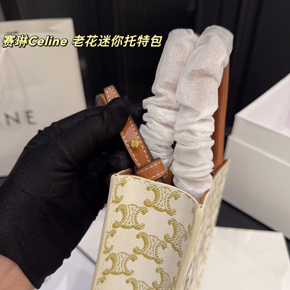 {{.FirstItem.Brand.Name}}({{.FirstItem.Brand.NameKana}})の「{{.FirstItem.Name}}」を使った{{.PostType}}