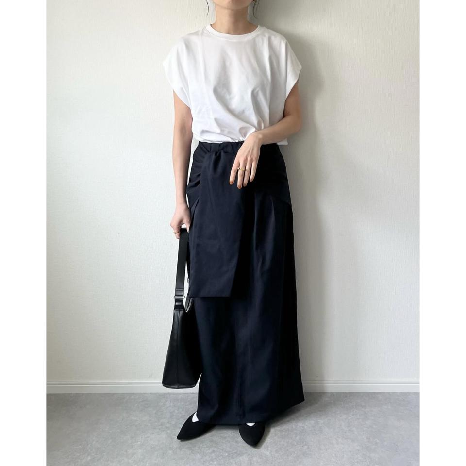 {{.FirstItem.Brand.Name}}({{.FirstItem.Brand.NameKana}})の「{{.FirstItem.Name}}」を使った{{.PostType}}