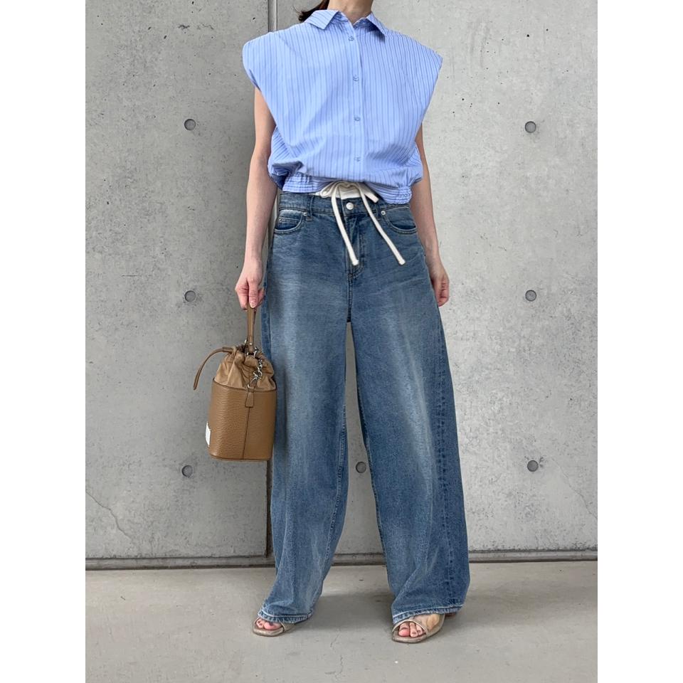 {{.FirstItem.Brand.Name}}({{.FirstItem.Brand.NameKana}})の「{{.FirstItem.Name}}」を使った{{.PostType}}