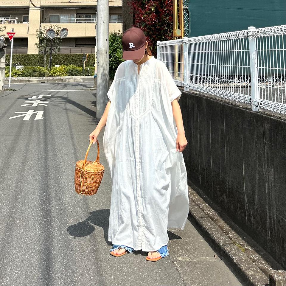 {{.FirstItem.Brand.Name}}({{.FirstItem.Brand.NameKana}})の「{{.FirstItem.Name}}」を使った{{.PostType}}