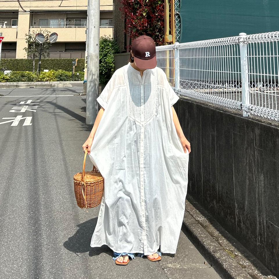 {{.FirstItem.Brand.Name}}({{.FirstItem.Brand.NameKana}})の「{{.FirstItem.Name}}」を使った{{.PostType}}
