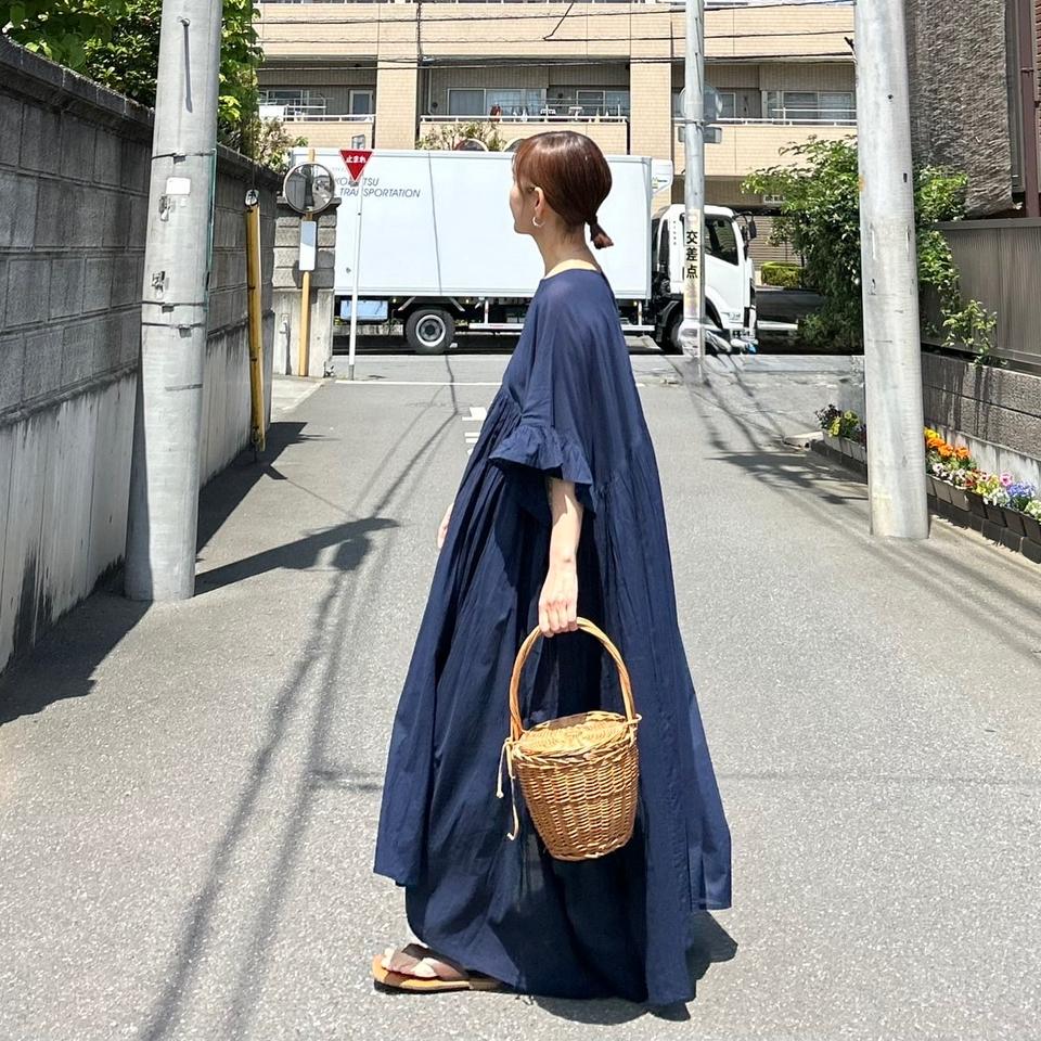 {{.FirstItem.Brand.Name}}({{.FirstItem.Brand.NameKana}})の「{{.FirstItem.Name}}」を使った{{.PostType}}