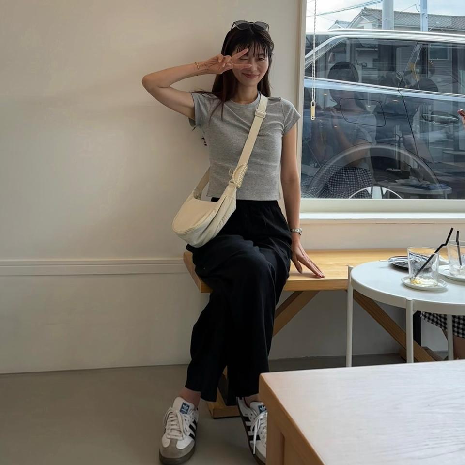 {{.FirstItem.Brand.Name}}({{.FirstItem.Brand.NameKana}})の「{{.FirstItem.Name}}」を使った{{.PostType}}