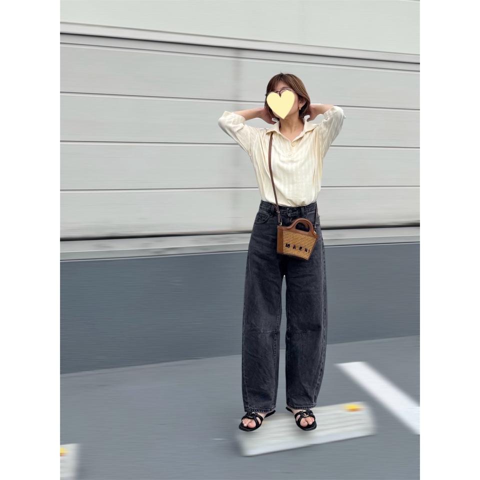 {{.FirstItem.Brand.Name}}({{.FirstItem.Brand.NameKana}})の「{{.FirstItem.Name}}」を使った{{.PostType}}