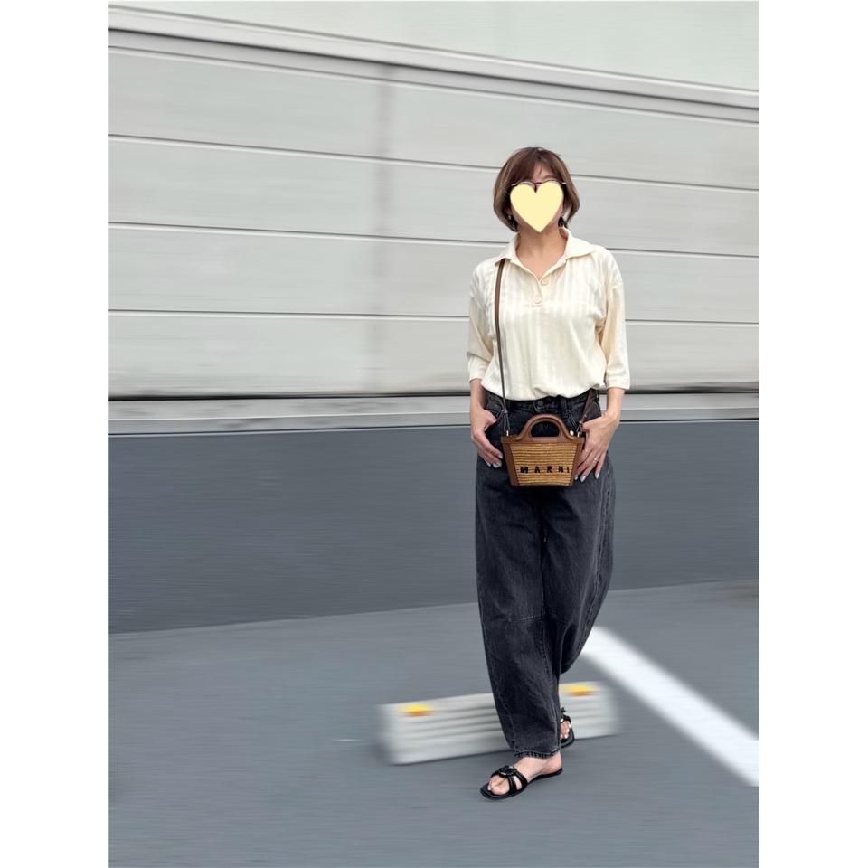 {{.FirstItem.Brand.Name}}({{.FirstItem.Brand.NameKana}})の「{{.FirstItem.Name}}」を使った{{.PostType}}