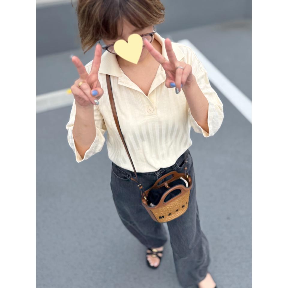 {{.FirstItem.Brand.Name}}({{.FirstItem.Brand.NameKana}})の「{{.FirstItem.Name}}」を使った{{.PostType}}