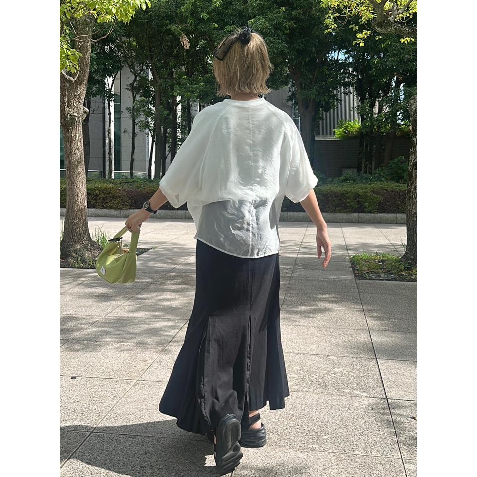 {{.FirstItem.Brand.Name}}({{.FirstItem.Brand.NameKana}})の「{{.FirstItem.Name}}」を使った{{.PostType}}