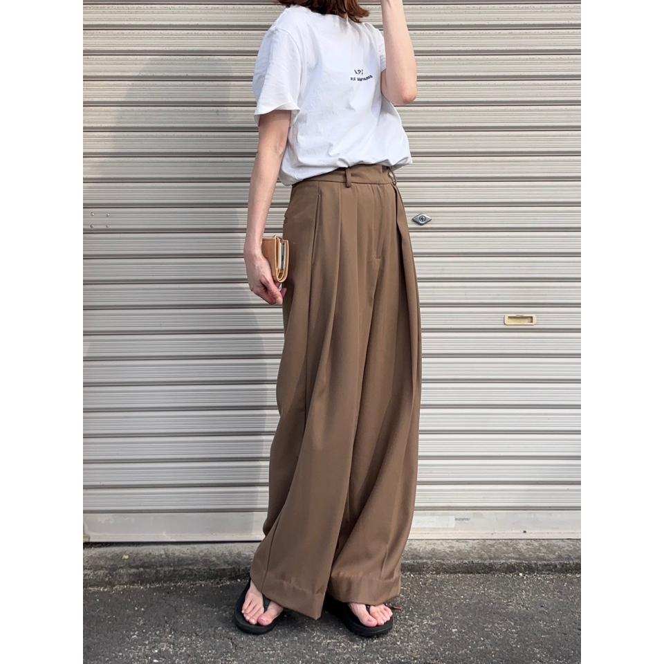 {{.FirstItem.Brand.Name}}({{.FirstItem.Brand.NameKana}})の「{{.FirstItem.Name}}」を使った{{.PostType}}