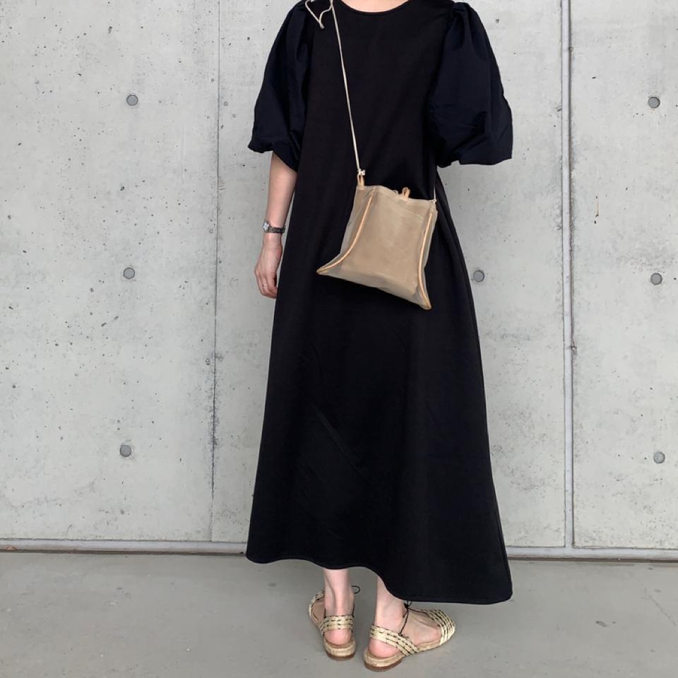 {{.FirstItem.Brand.Name}}({{.FirstItem.Brand.NameKana}})の「{{.FirstItem.Name}}」を使った{{.PostType}}