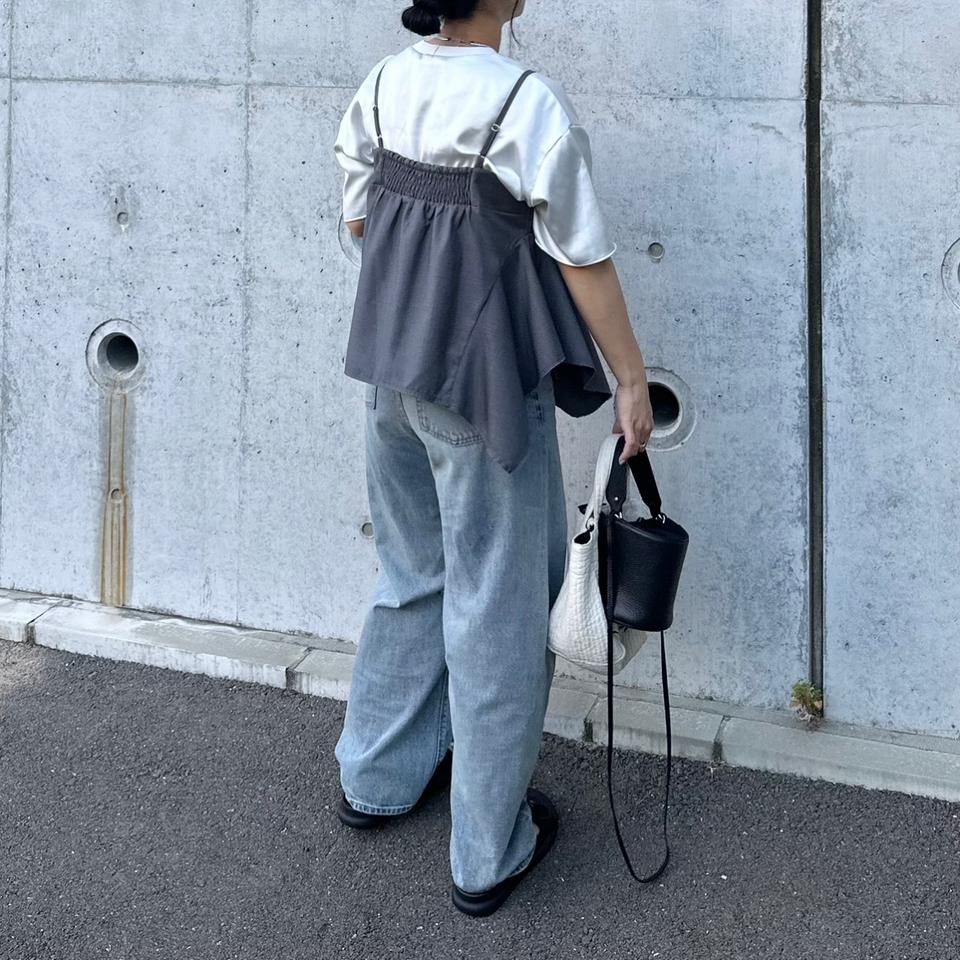 {{.FirstItem.Brand.Name}}({{.FirstItem.Brand.NameKana}})の「{{.FirstItem.Name}}」を使った{{.PostType}}