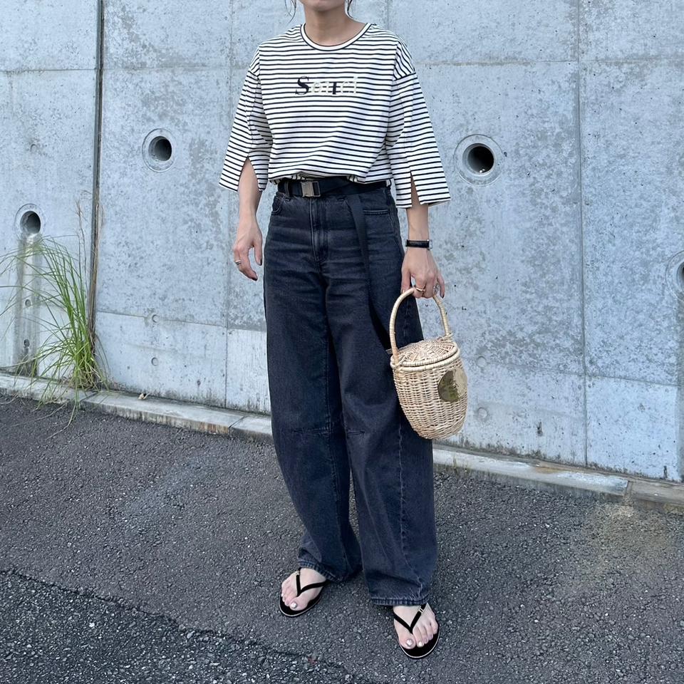 {{.FirstItem.Brand.Name}}({{.FirstItem.Brand.NameKana}})の「{{.FirstItem.Name}}」を使った{{.PostType}}