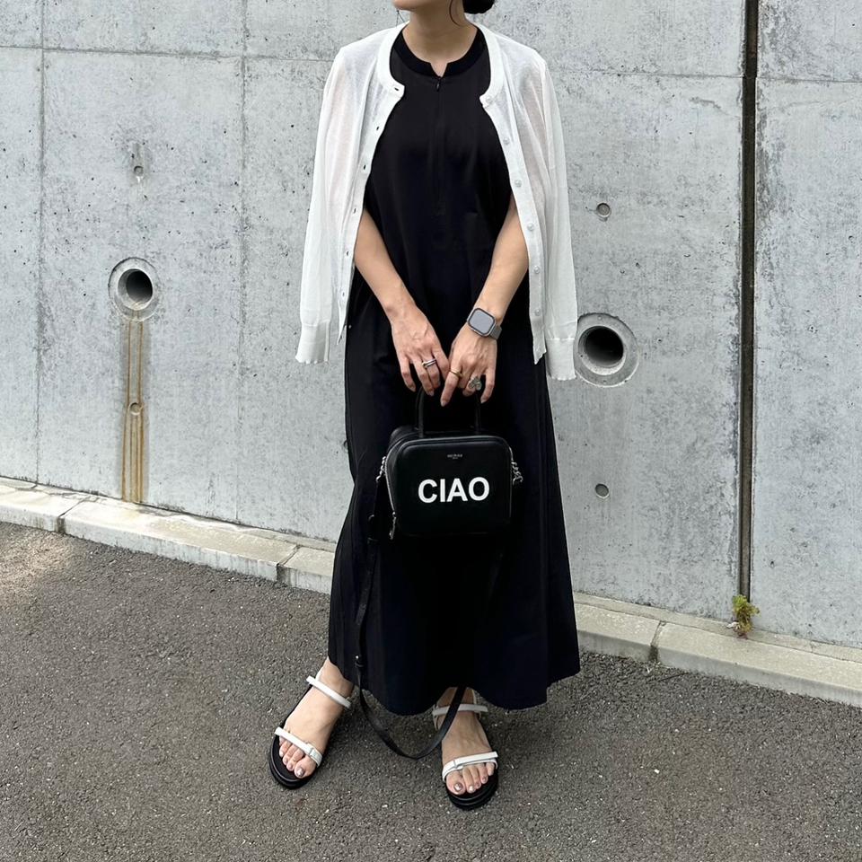 {{.FirstItem.Brand.Name}}({{.FirstItem.Brand.NameKana}})の「{{.FirstItem.Name}}」を使った{{.PostType}}