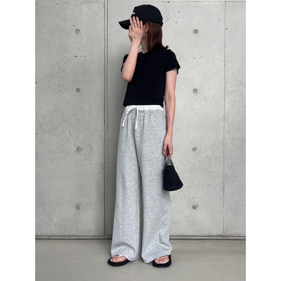 {{.FirstItem.Brand.Name}}({{.FirstItem.Brand.NameKana}})の「{{.FirstItem.Name}}」を使った{{.PostType}}